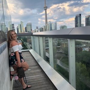 Meet your Posher, Nicole